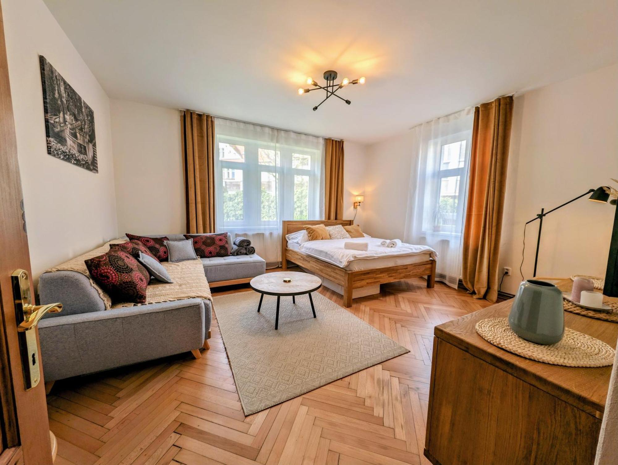 Masaryk * Český Krumlov